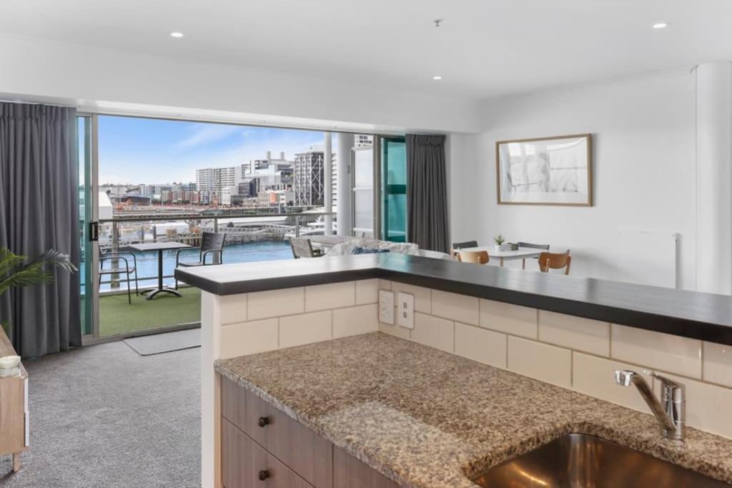 Newly Refurbished Waterfront Apartment! 3320 Auckland Esterno foto